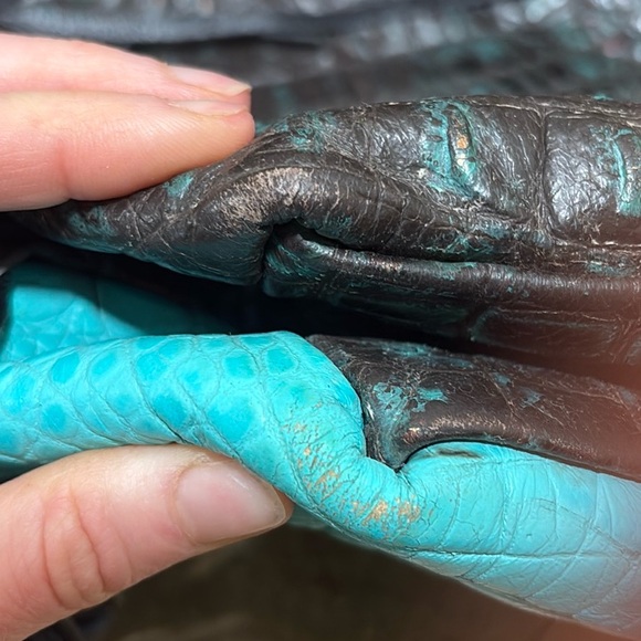 Fringed Black and Teal Croc-Embossed Women's Bag - Picture 8 of 10